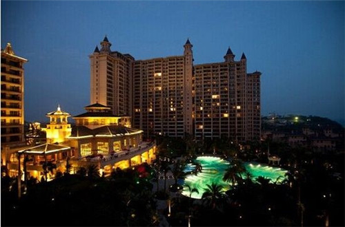 暮雪之约潮流餐吧加盟大概要多少钱