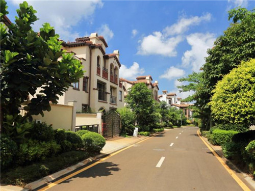 昆明小吃车加盟店哪家好（昆明小吃车批发市场在哪）