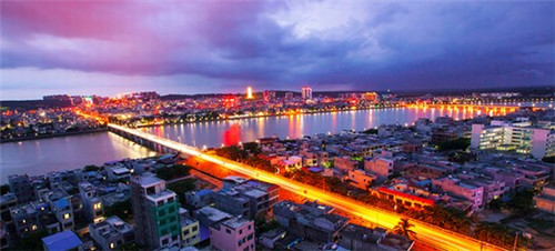 适合彝良县开的羊绒衫加盟店有哪些，彝良蛋糕店地址和电话